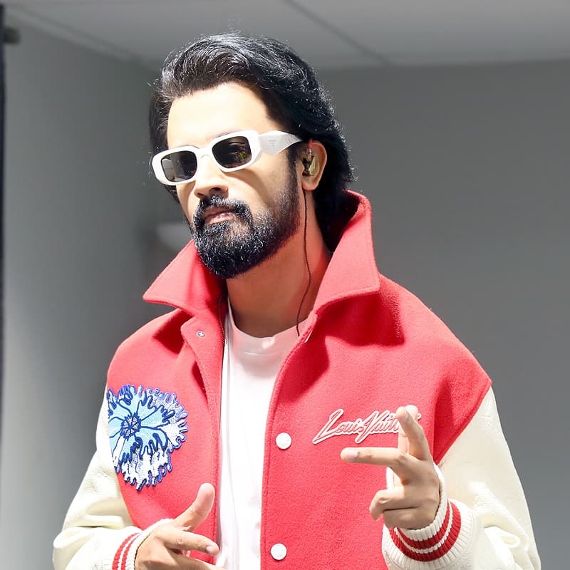 Atif Aslam - Pakistani Singer available for booking